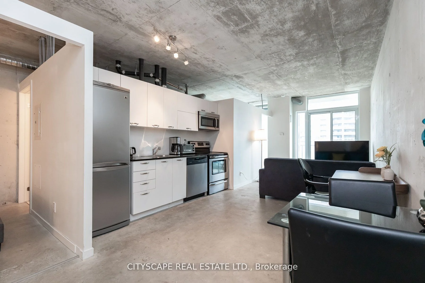 150 Sudbury Street 722, Toronto C01, On M6j 3s8