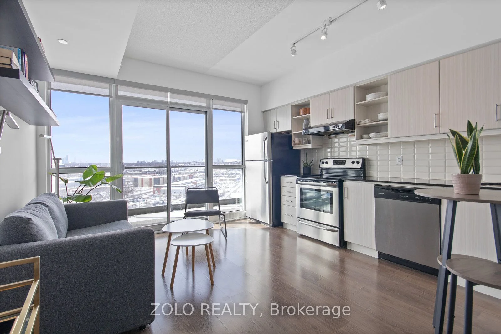 Condo Apartment in Toronto