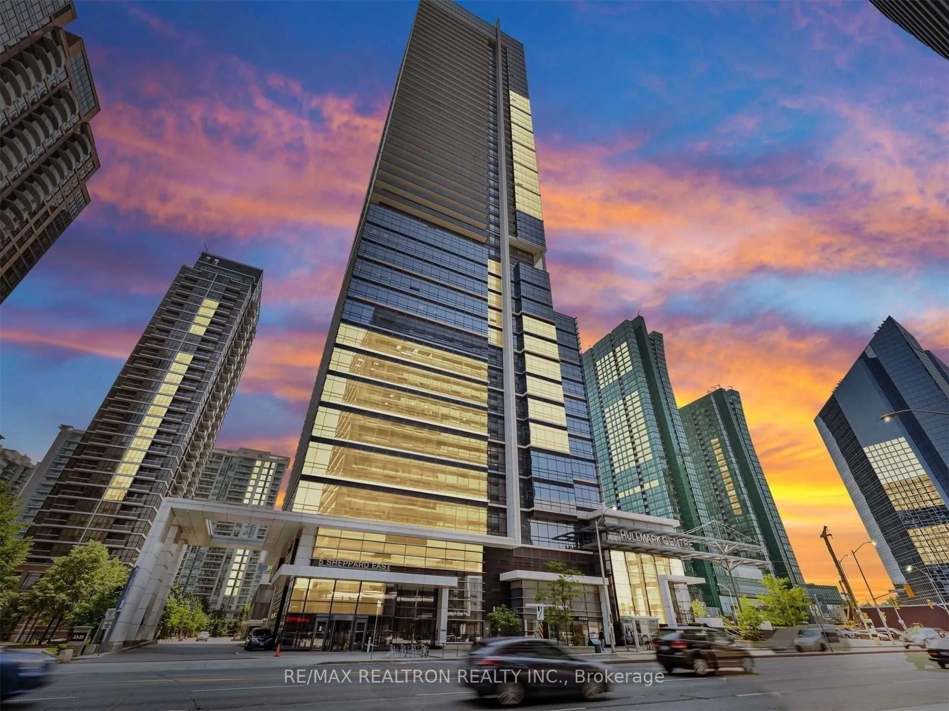 Condo Apartment in Toronto