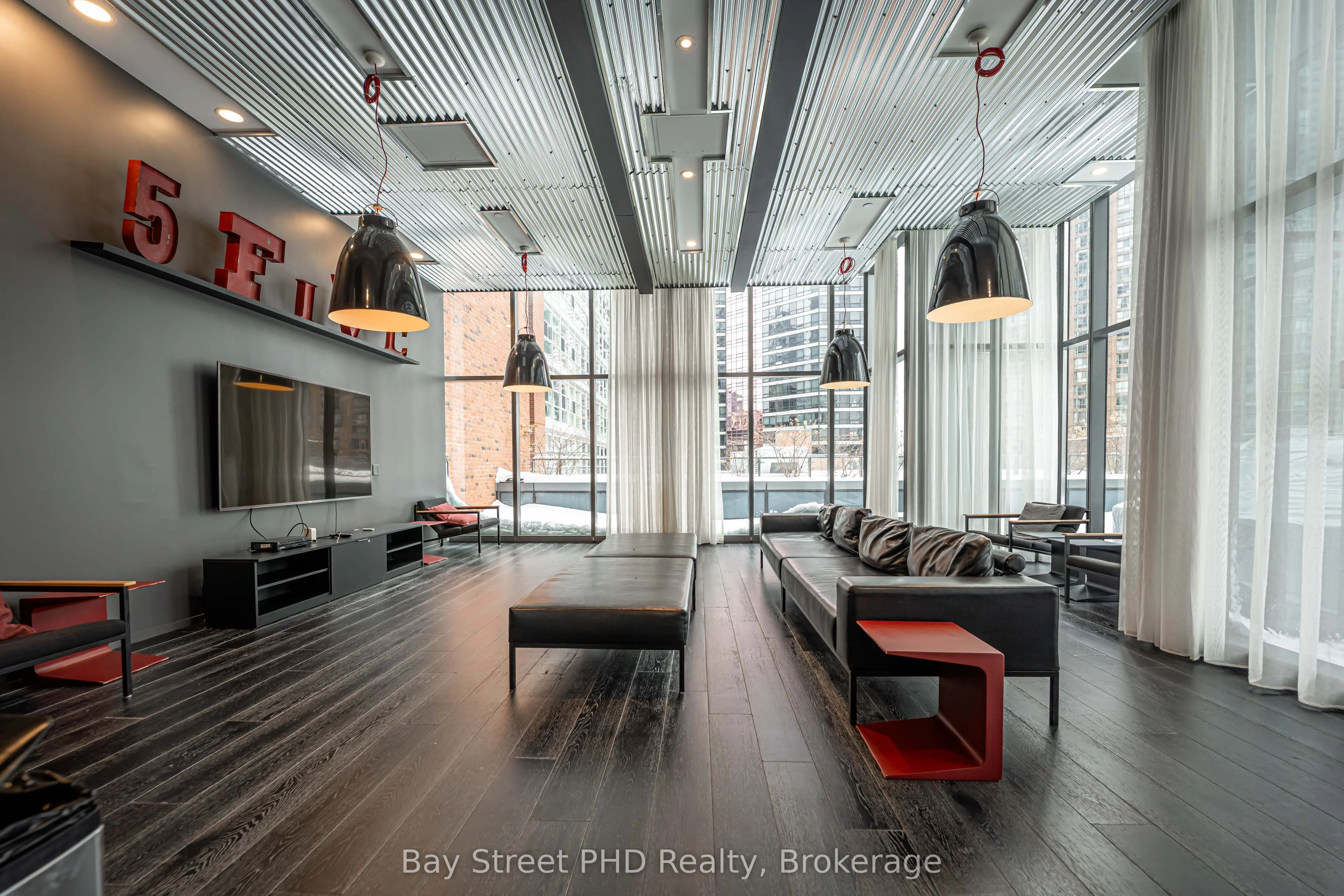 5 St. Joseph Street 3708, Toronto C01, ON M4Y 0B6
