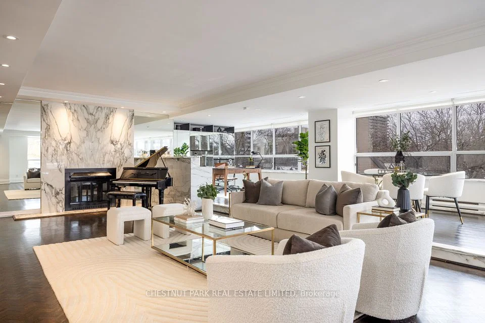 4 Lowther Avenue 505, Toronto C02, ON M5R 1C6