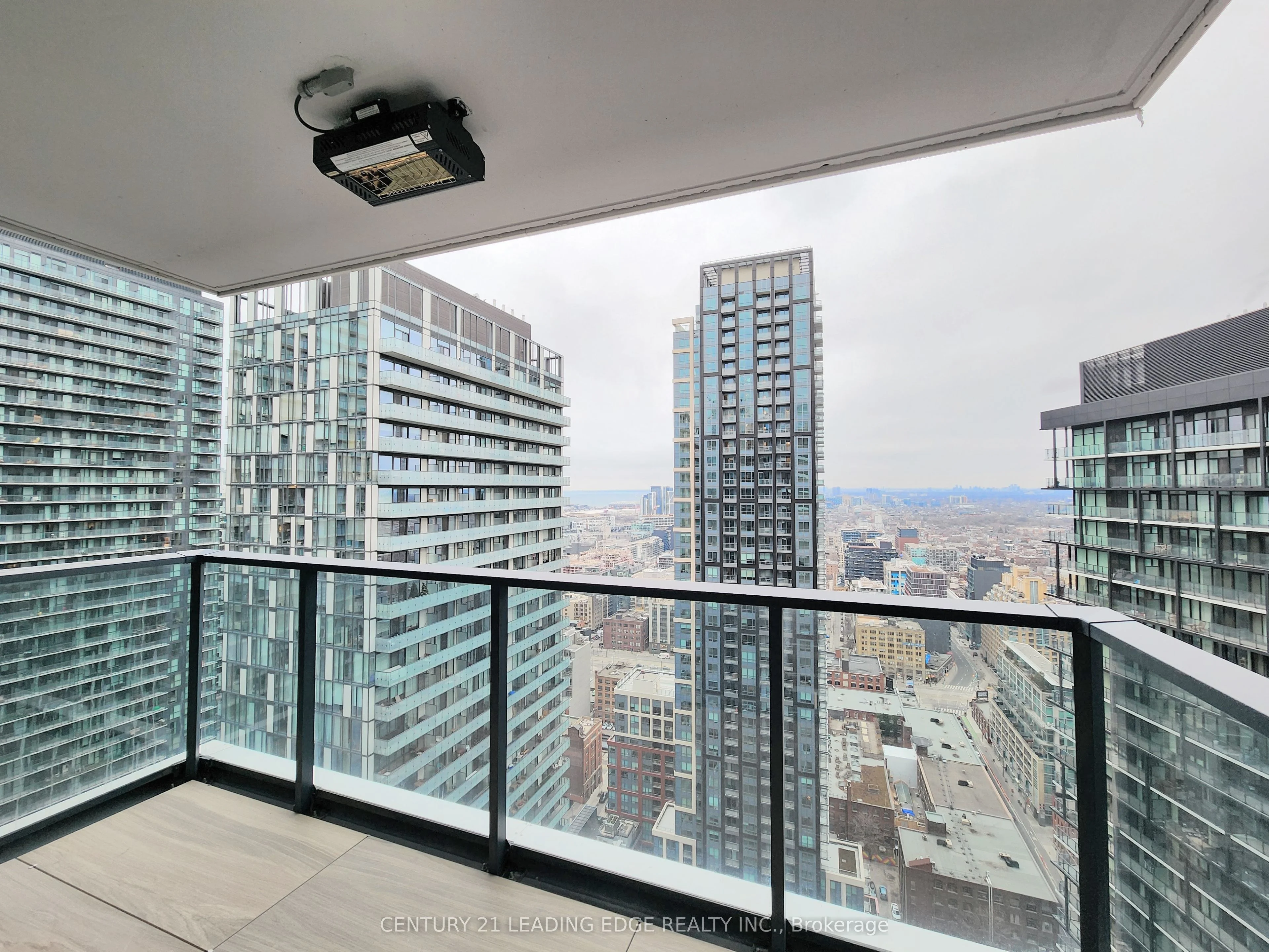 38 Widmer Street 4309, Toronto C01, ON M5V 0P7