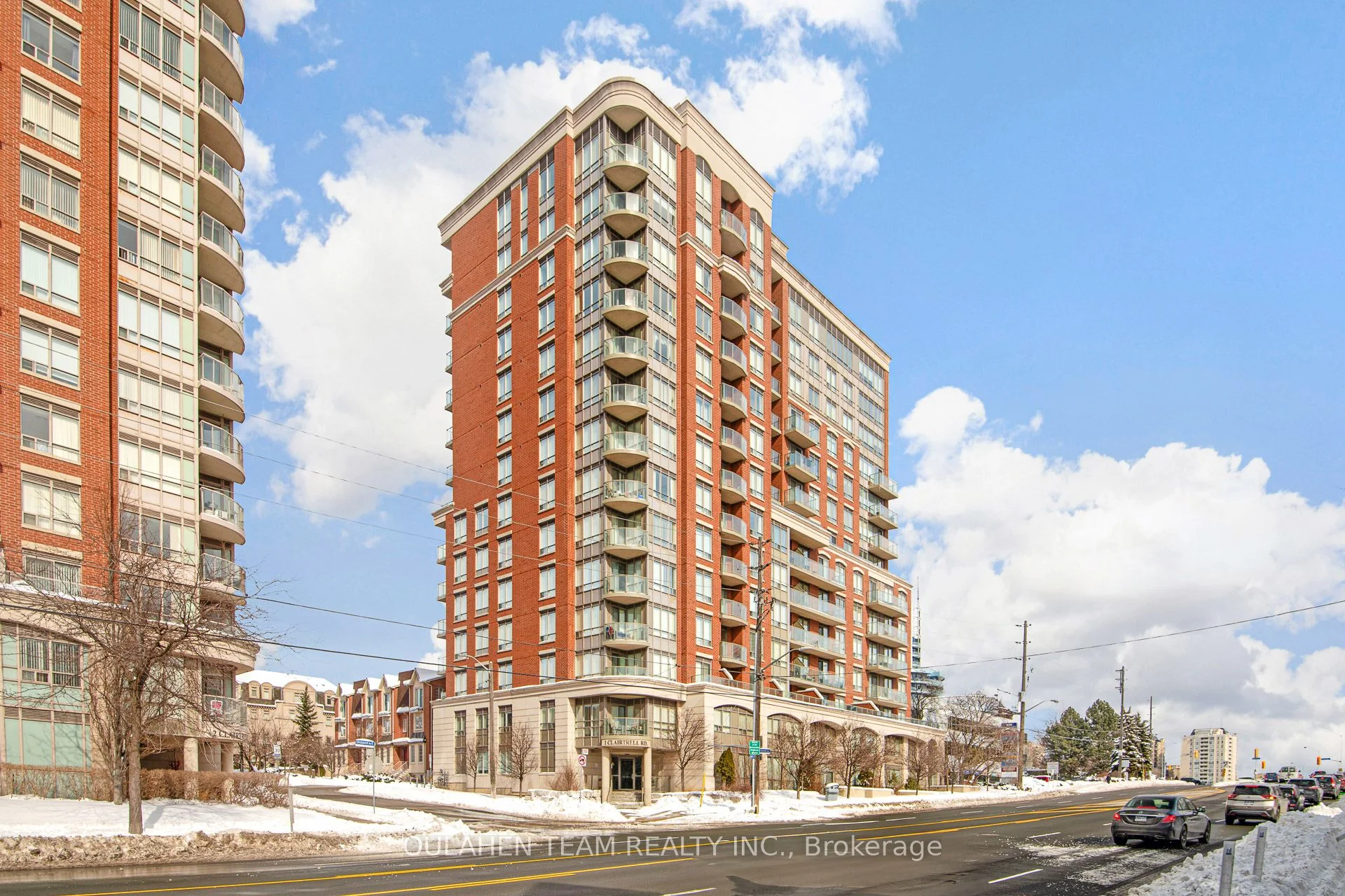 Condo Apartment in Toronto