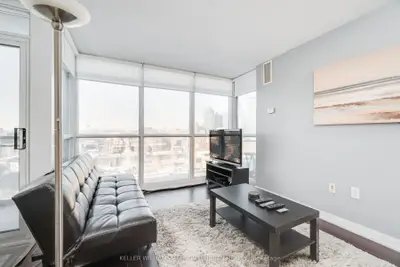 25 Capreol Court 1606, Toronto C01, On M5v 3z7