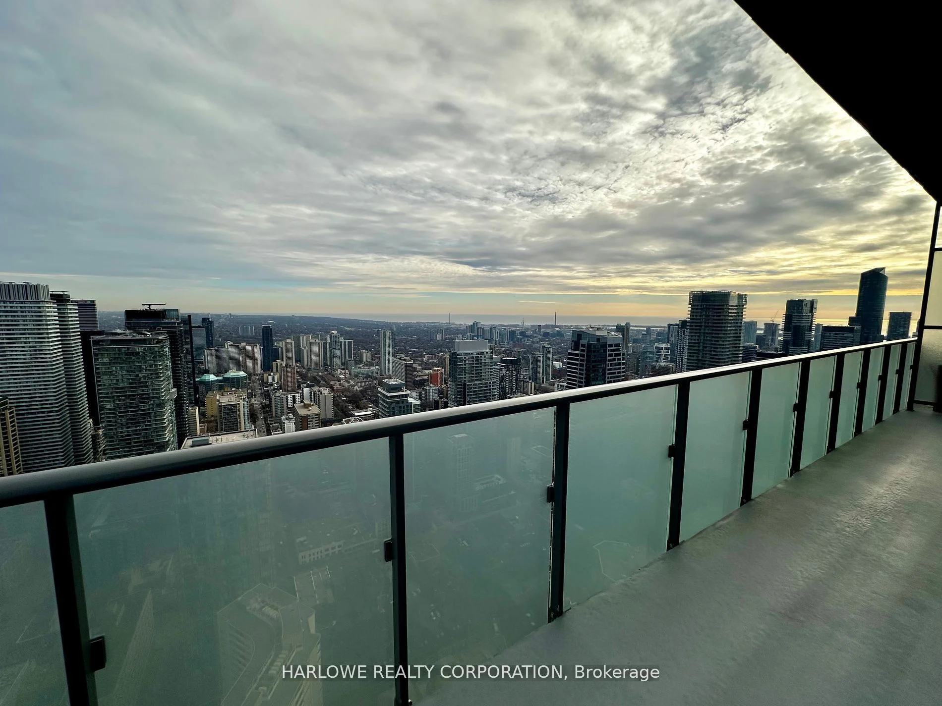 1080 Bay Street Ph08, Toronto C01, On M5s 0a5