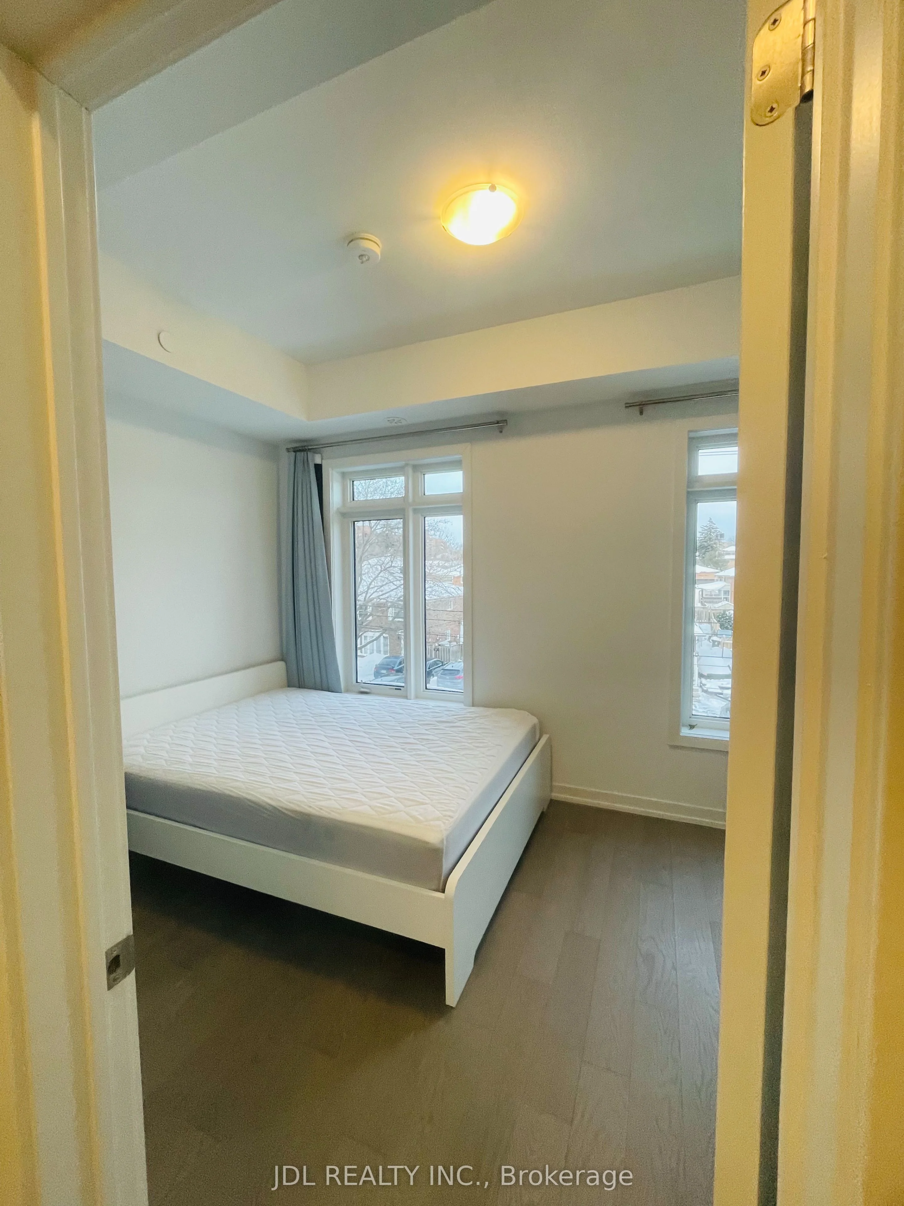 Room in Toronto