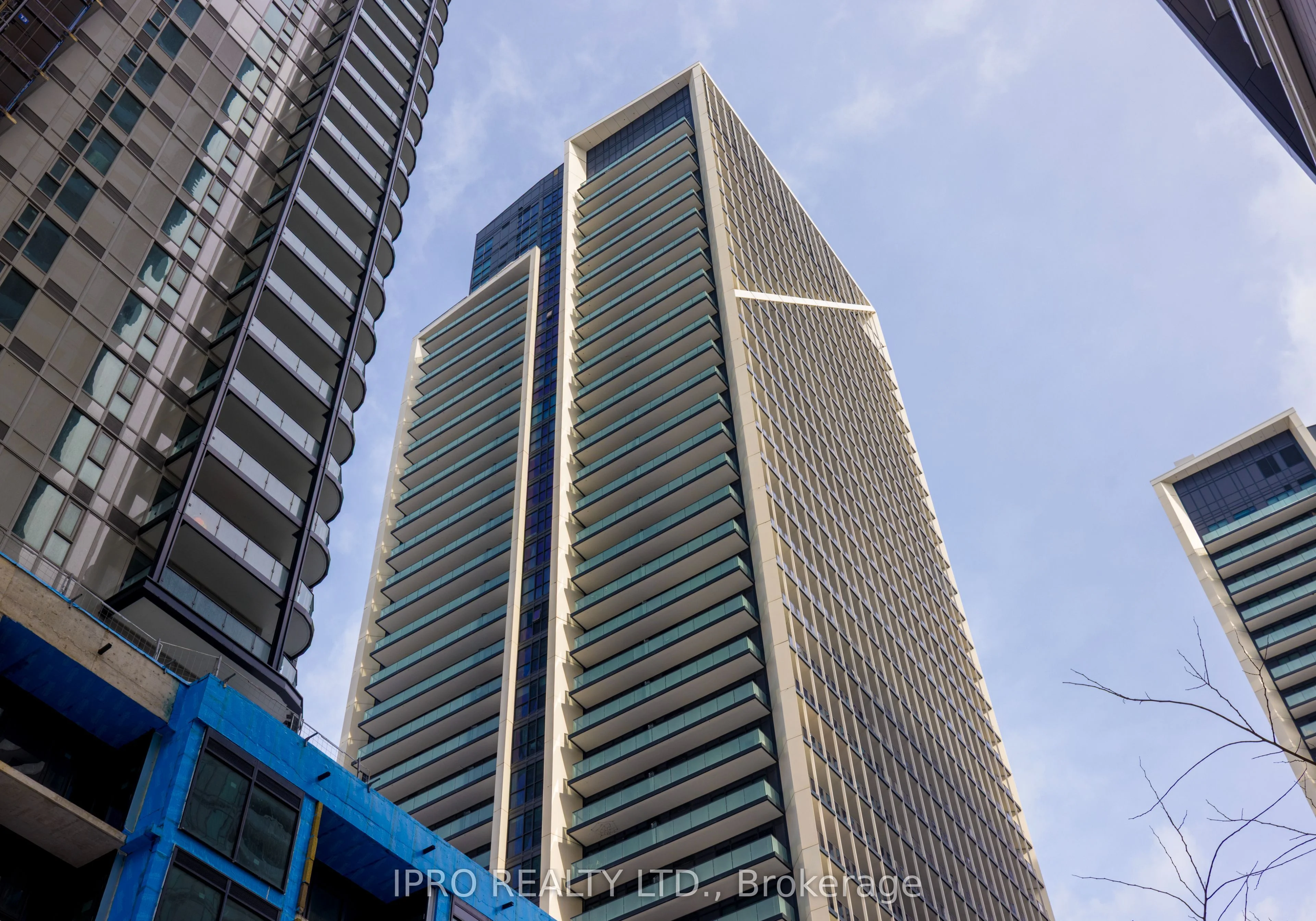 50 Ordnance Street 1406, Toronto C01, On M6k 0c9