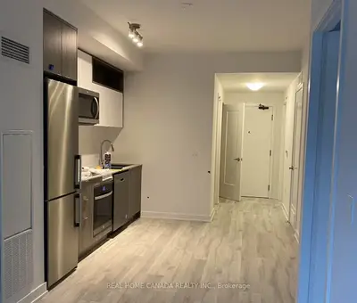 135 Lower Sherbourne Street 1837, Toronto C08, On M5a 1y4