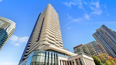15 Holmes Avenue 2302, Toronto C14, On M2n 0l4