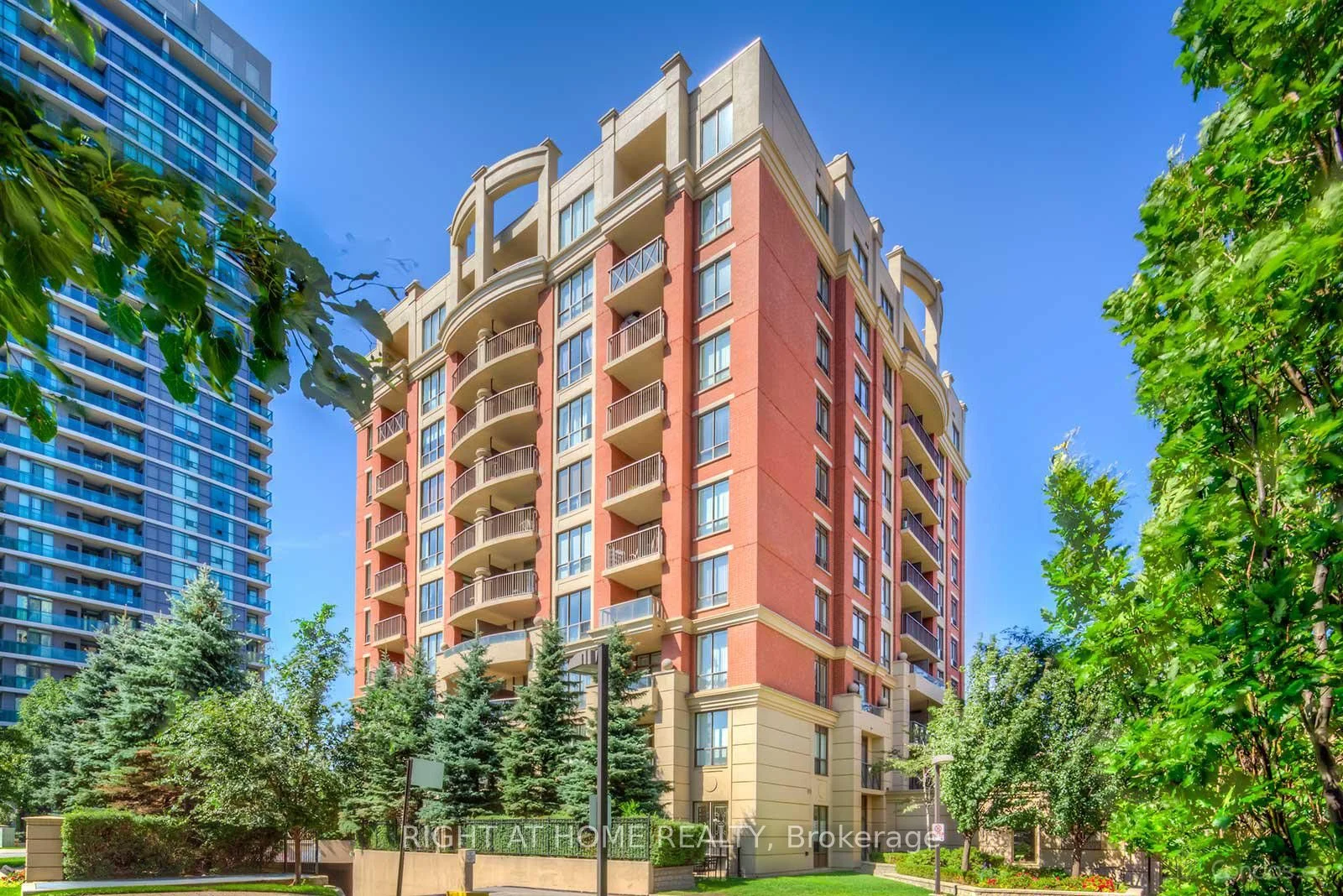 55 S Harrison Garden Boulevard S 804, Toronto C14, On M2n 7g3