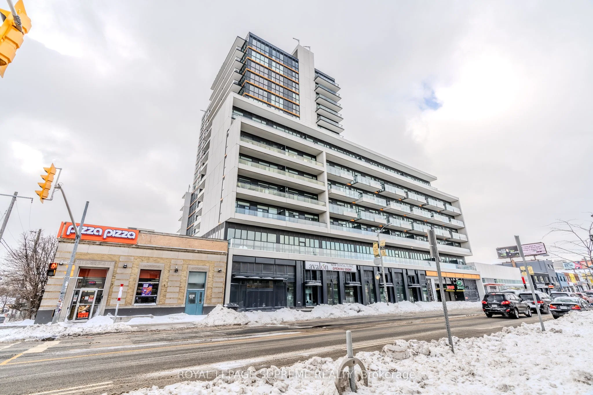 1603 Eglinton Avenue W 817, Toronto C03, On M6e 0a1