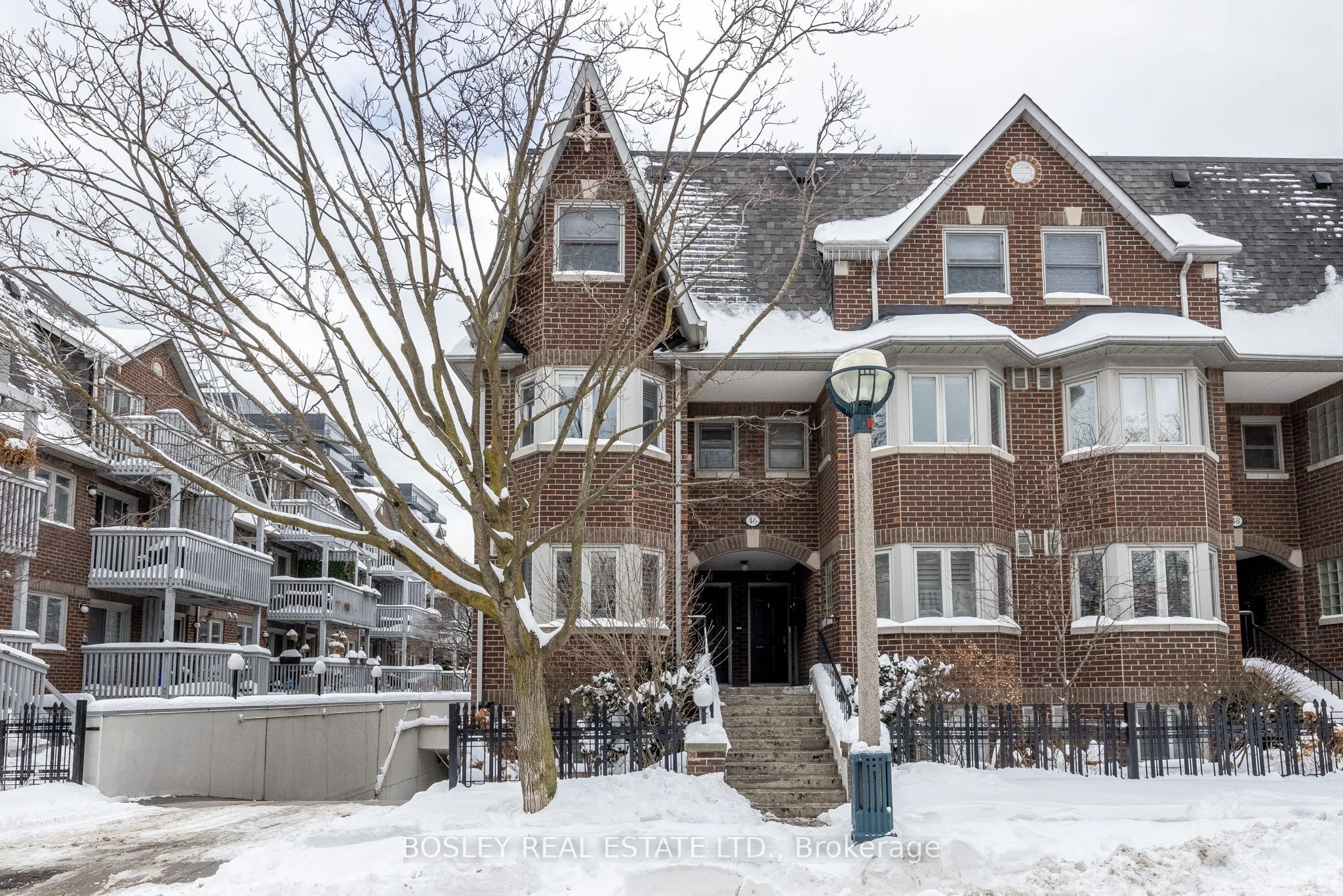 Condo Townhouse in Toronto