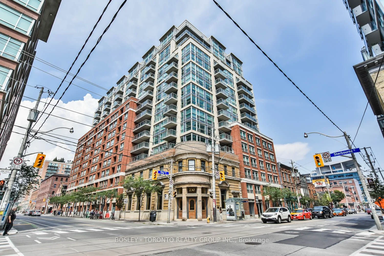 230 King Street E 818, Toronto C08, On M5a 1k5