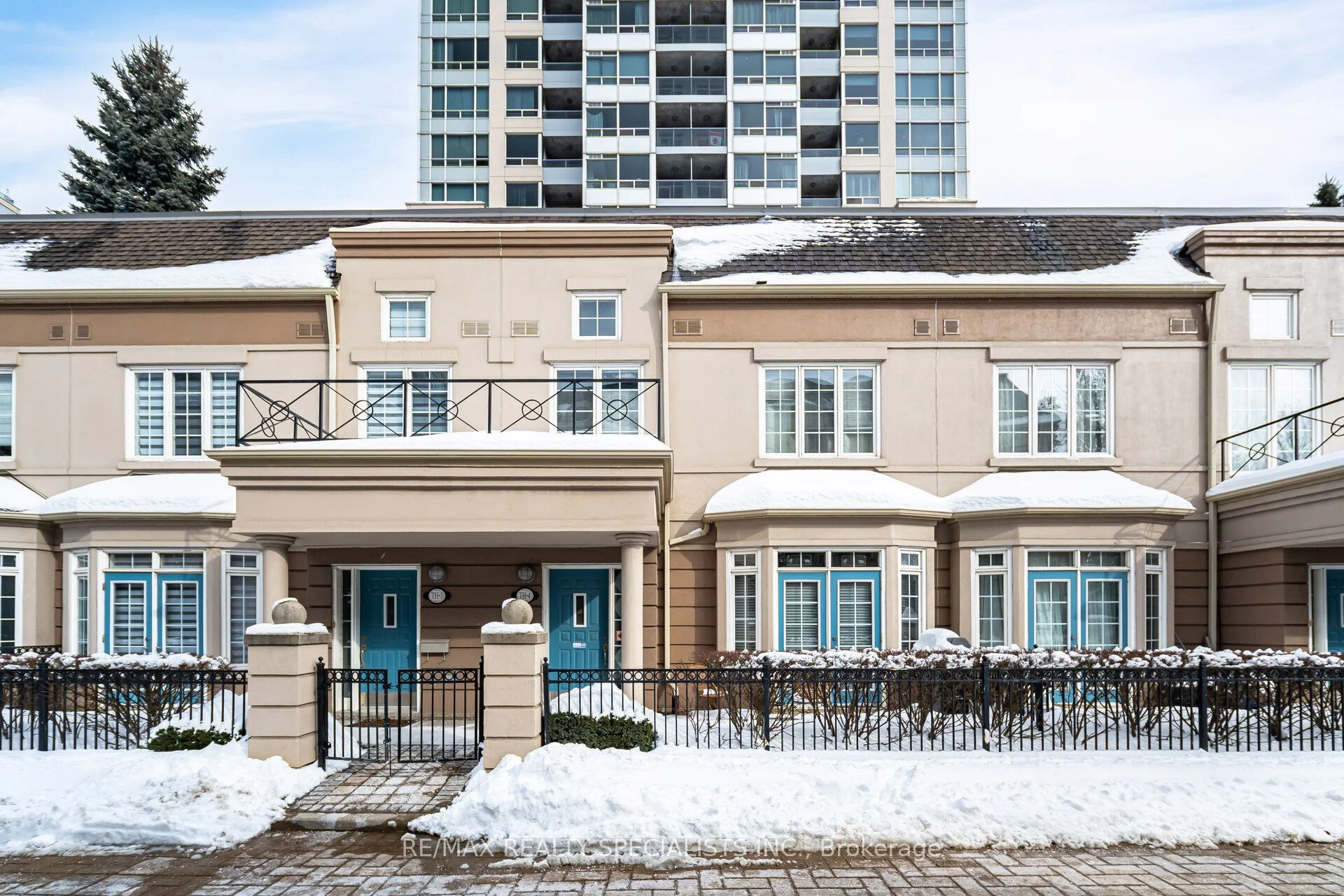Condo Townhouse in Toronto