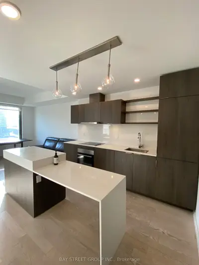 12 Bonnycastle Street 725, Toronto C08, On M5a 0c8