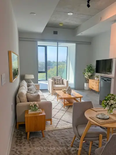 195 Mccaul Street 504, Toronto C01, On M5t 1w6