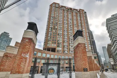 44 St Joseph Street 2202, Toronto C01, On M4y 2w4