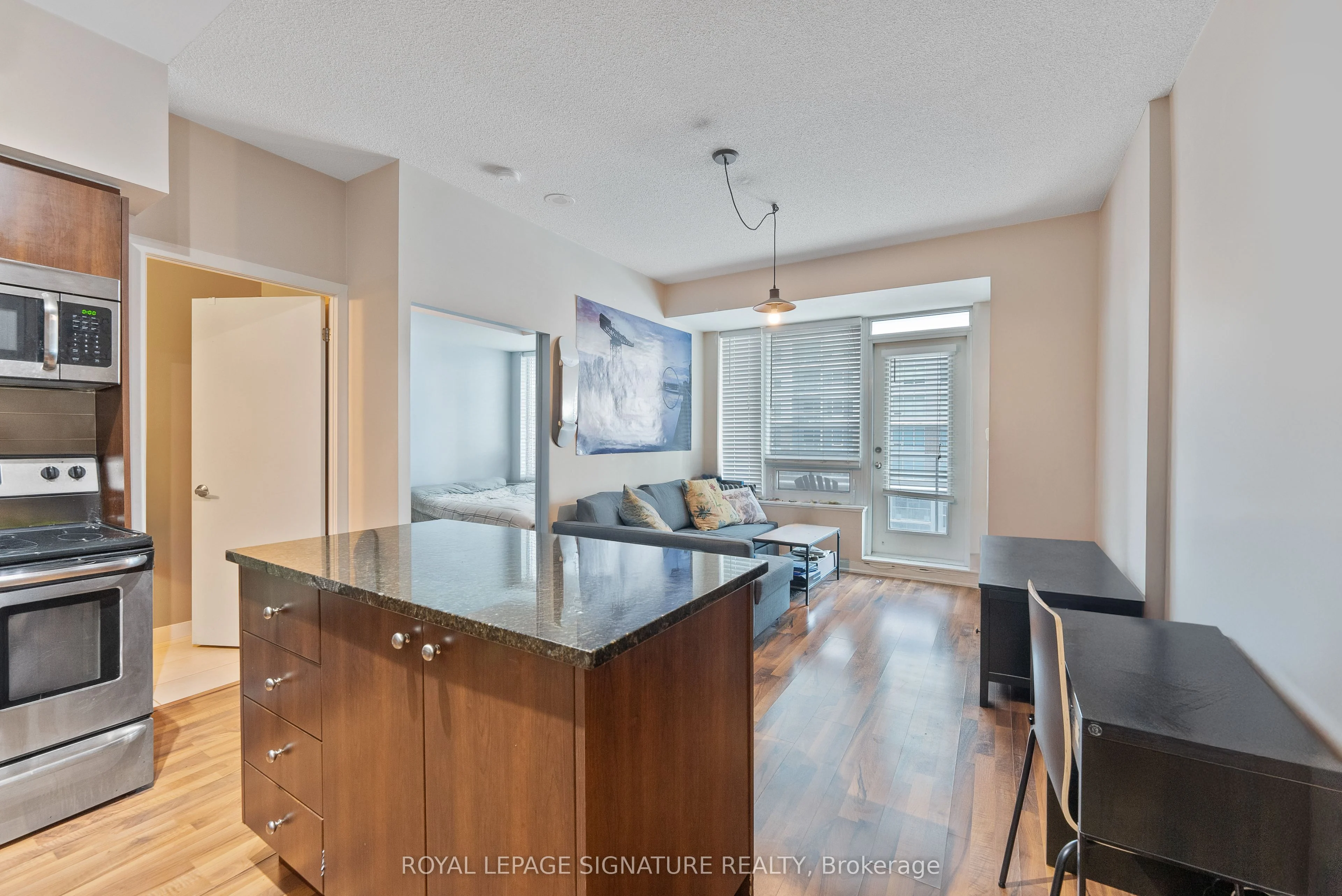 55 East Liberty Street 601, Toronto C01, On M6k 3p9