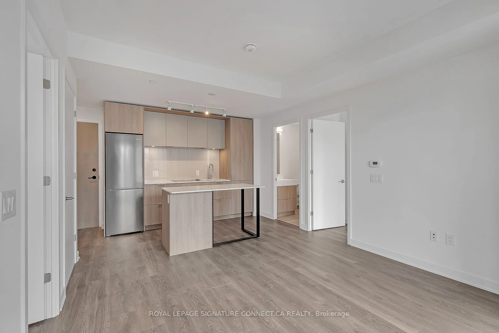 130 River Street 1504, Toronto C08, On M5a 3p7