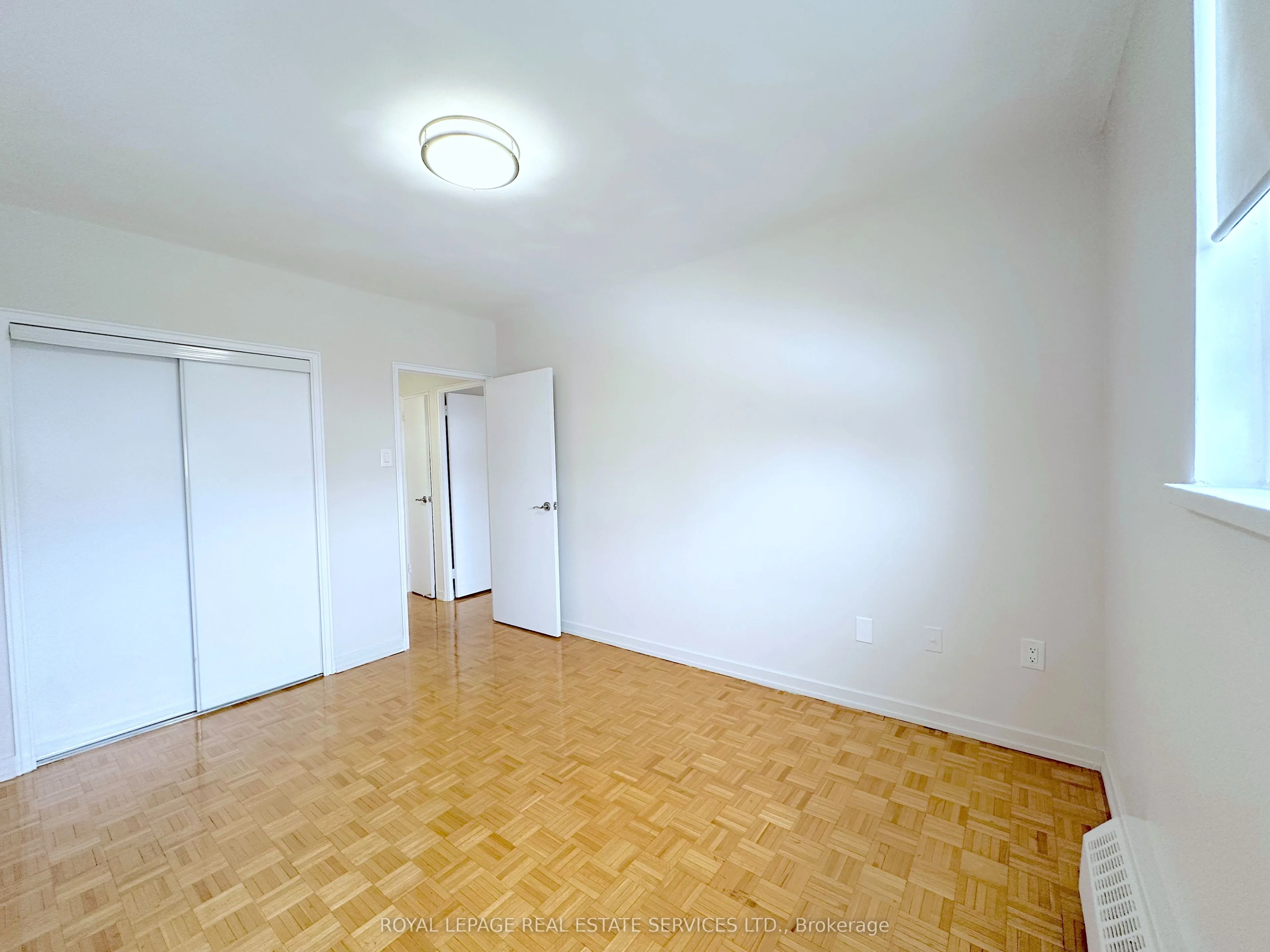 12 Rockford Road 309, Toronto C07, ON M2R 3A2