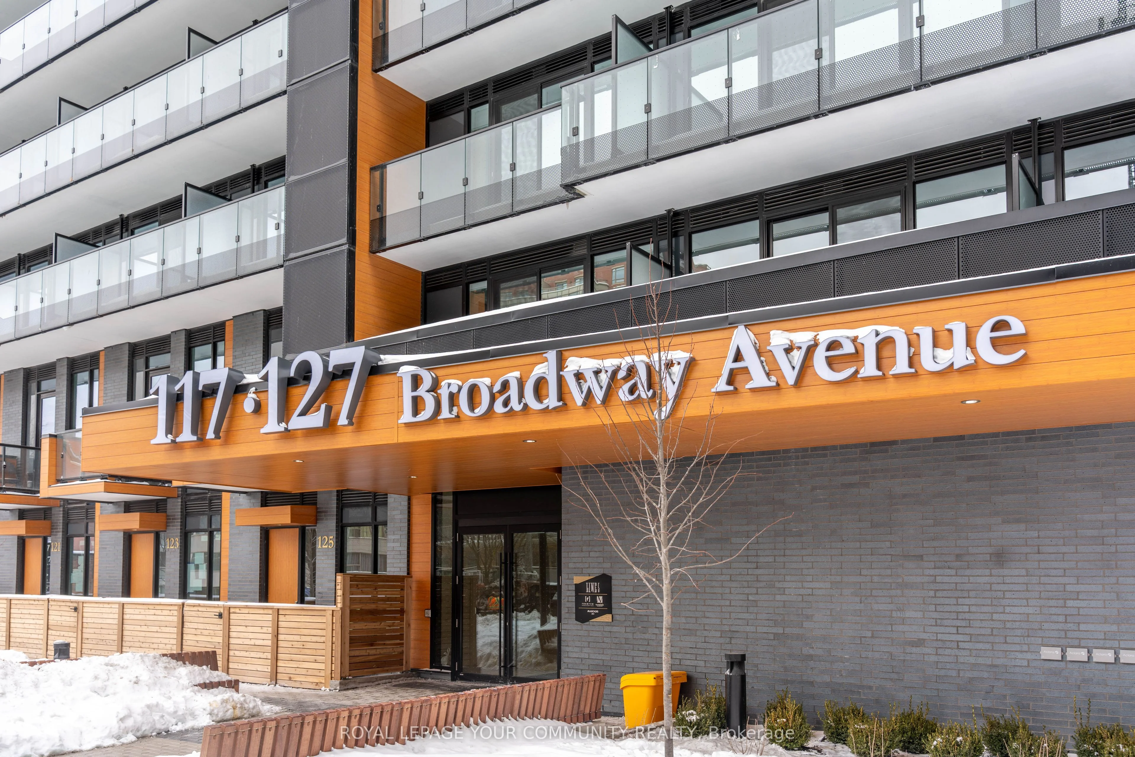 Condo Apartment in Toronto