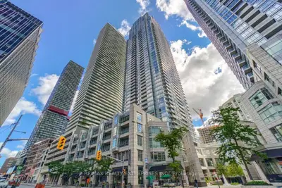 2191 Yonge Street 712, Toronto C10, On M4s 3h8