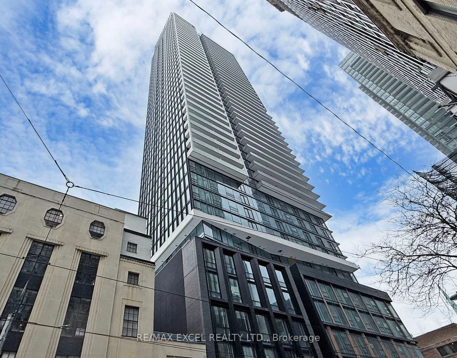 89 Church Street 2104, Toronto C08, On M5c 0b7