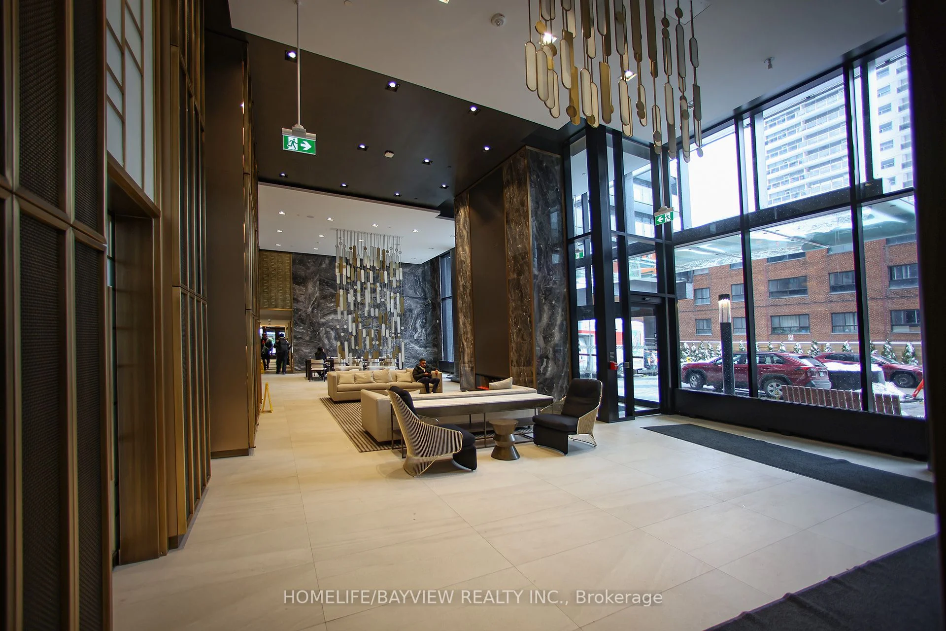 127 Broadway Avenue 3504, Toronto C10, ON M4P 1V4