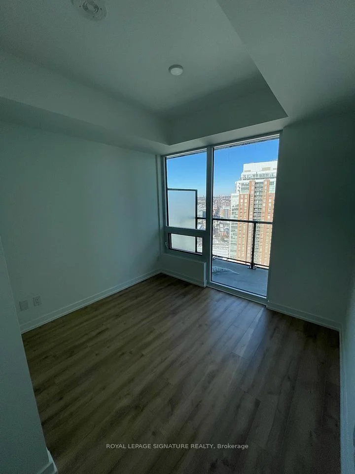 135 East Liberty Street S 2107, Toronto C01, ON M6K 3K4