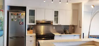 111 Elizabeth Street 850, Toronto C01, On M5g 1p7