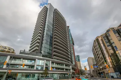 88 Davenport Road 204, Toronto C02, On M5r 0a5