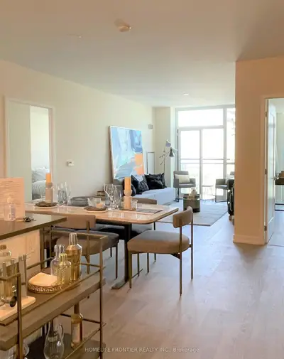 Condo Apartment in Toronto