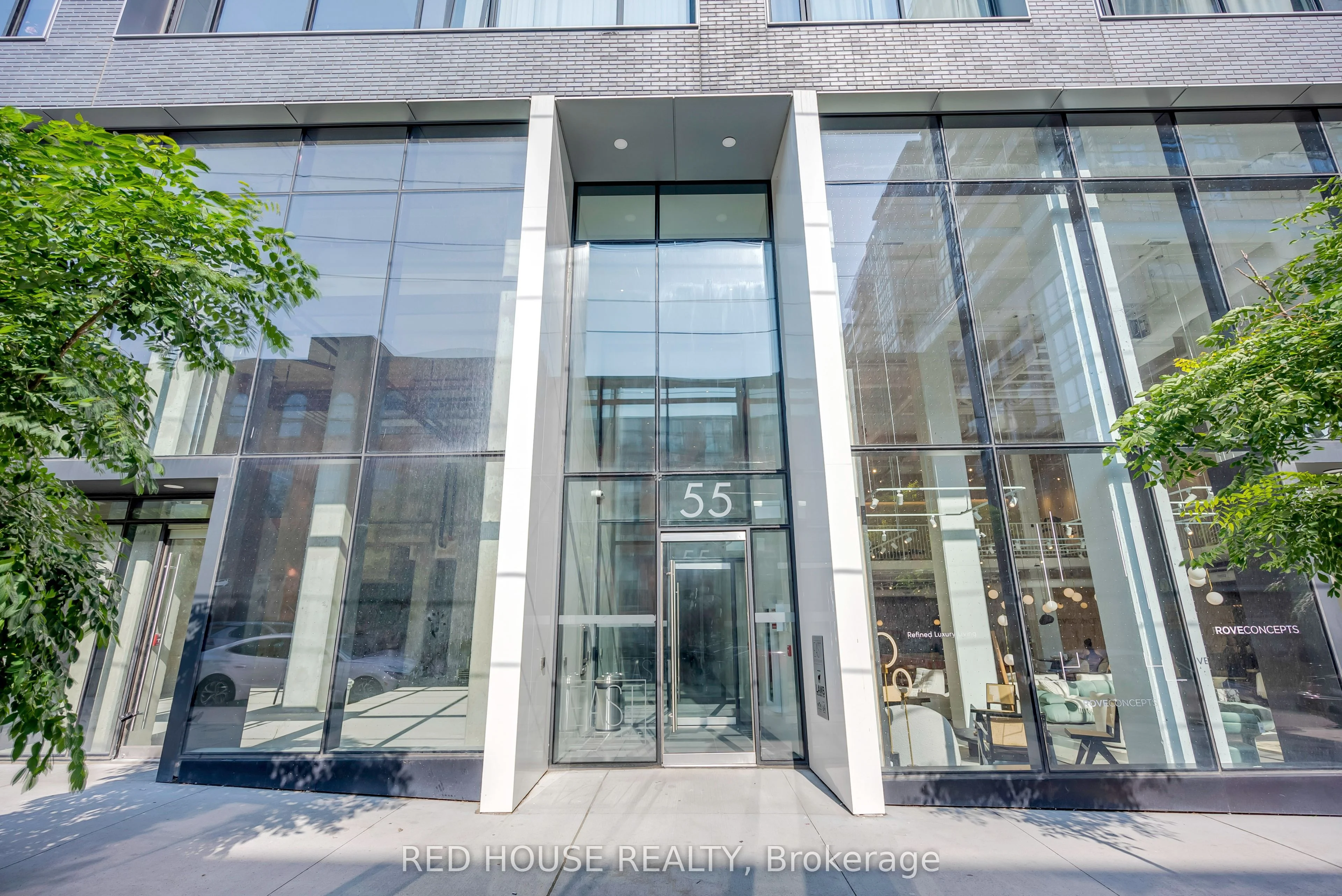 55 Ontario Street 301, Toronto C08, On M5a 0t8