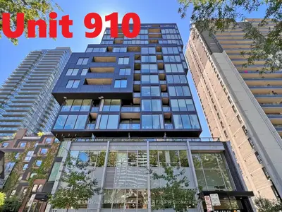 17 Dundonald Street 910, Toronto C08, On M4y 0e4