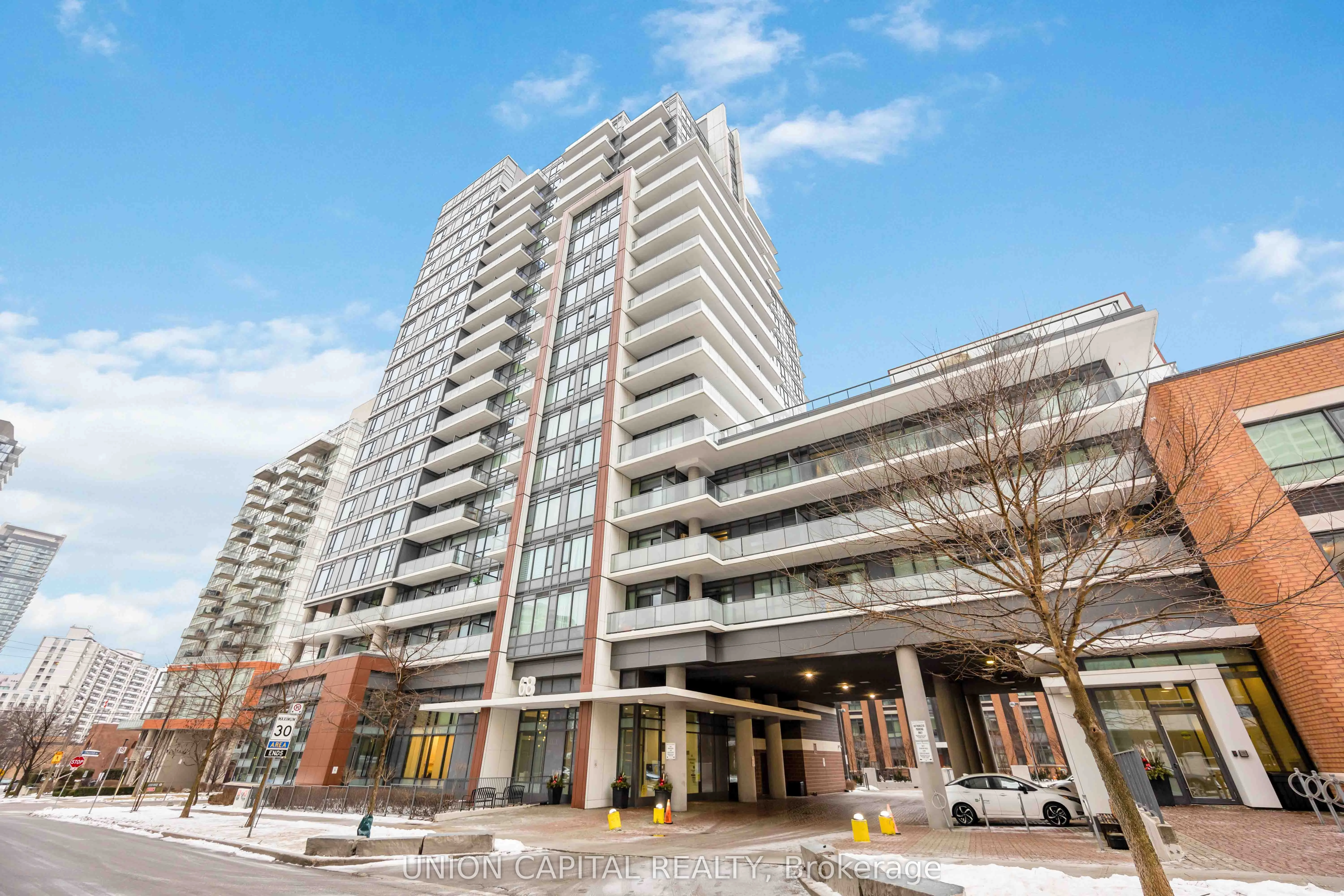 Condo Apartment in Toronto