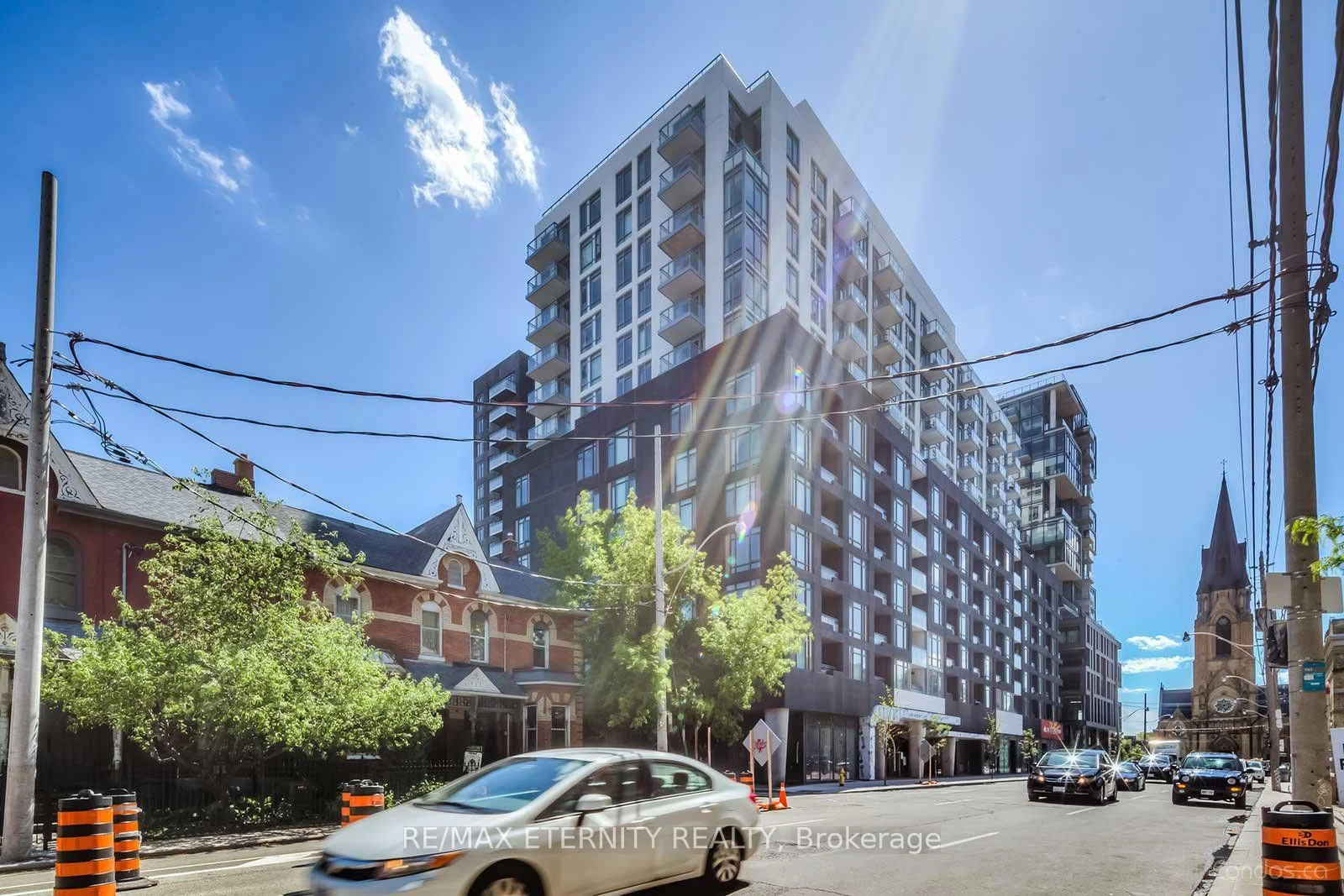 525 Adelaide Street W 1033, Toronto C01, On M5v 0n7