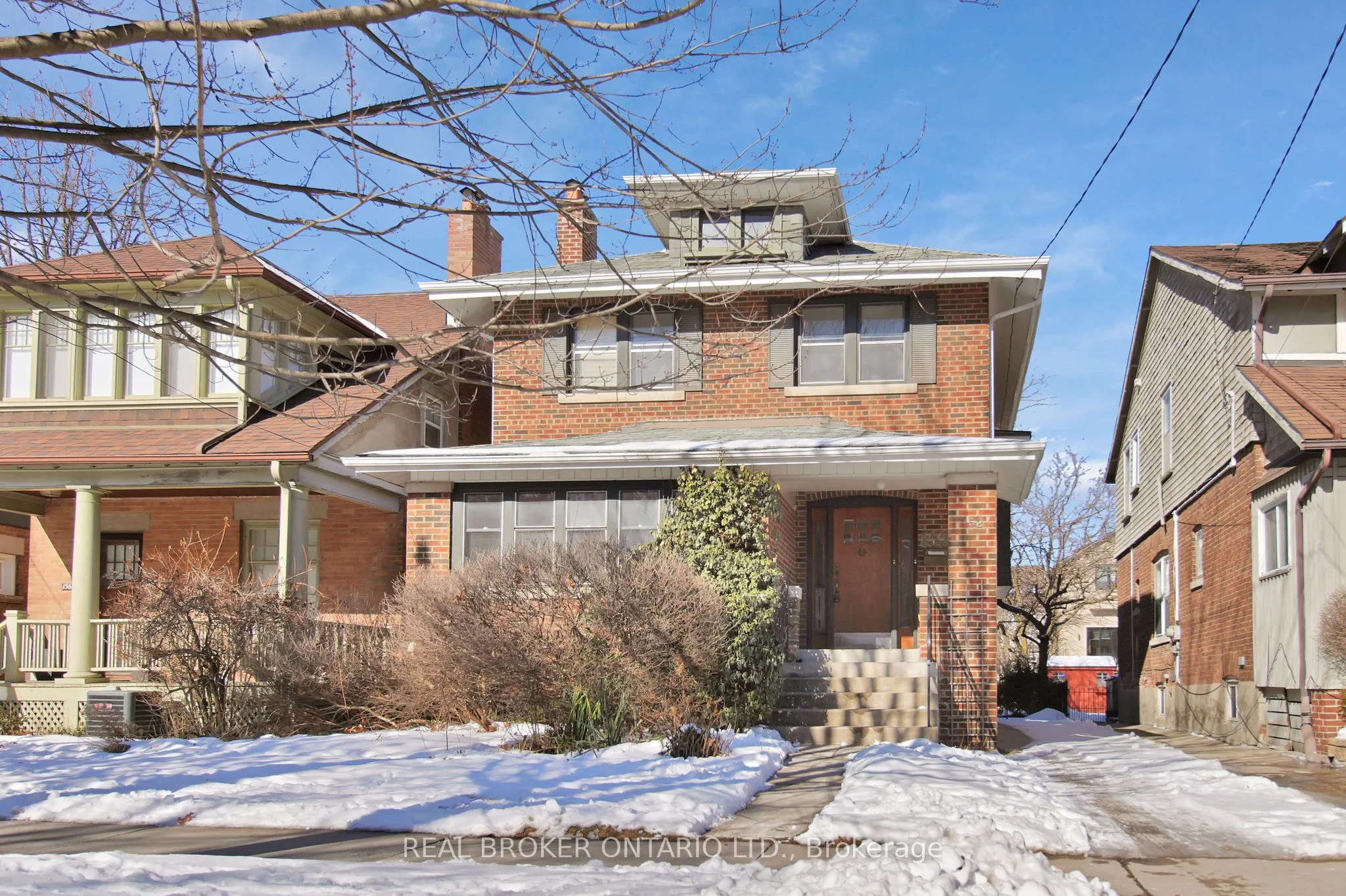 152 Briar Hill Avenue, Toronto C04, On M4r 1h9