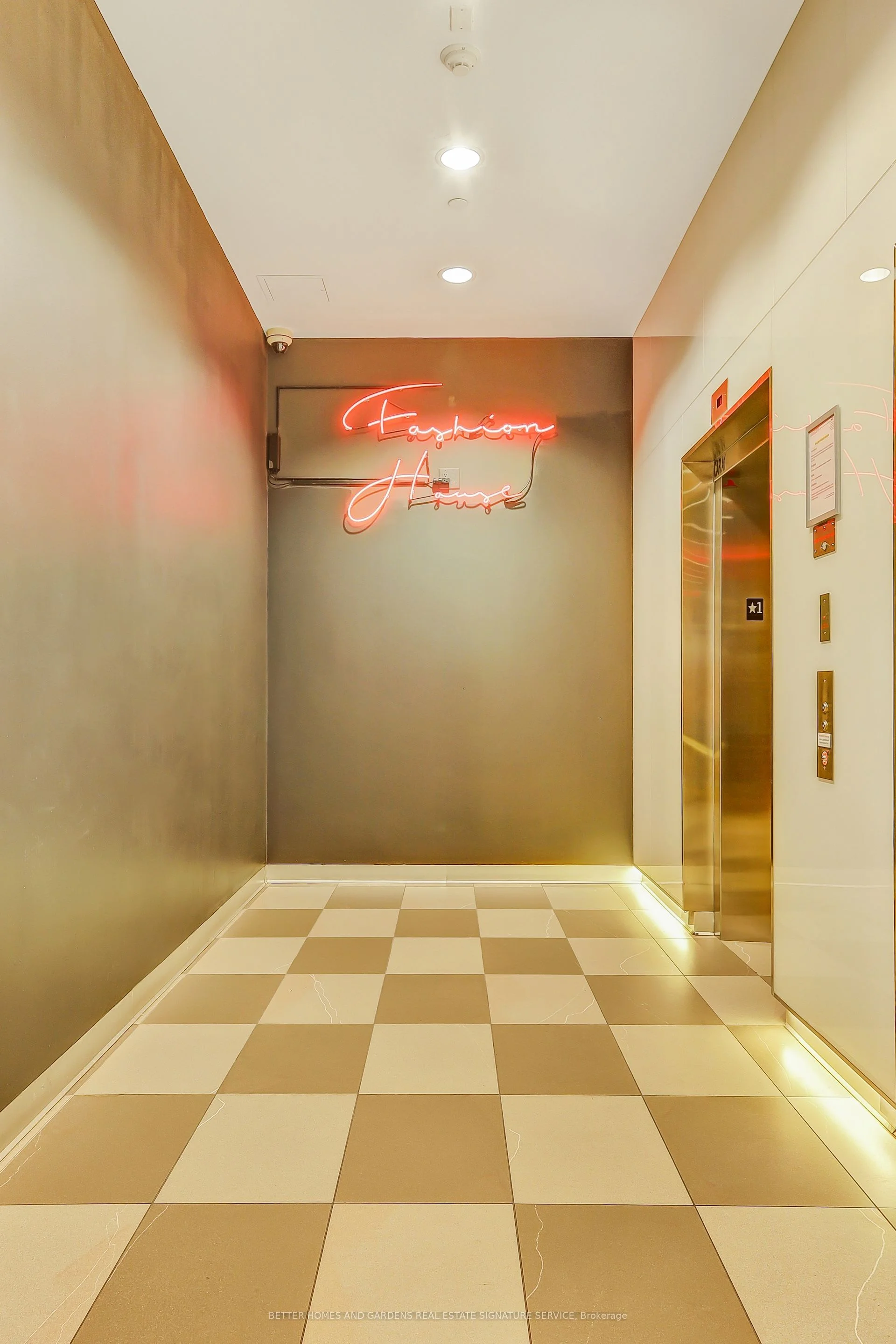 461 Adelaide Street 730, Toronto C01, ON M5V 0L6