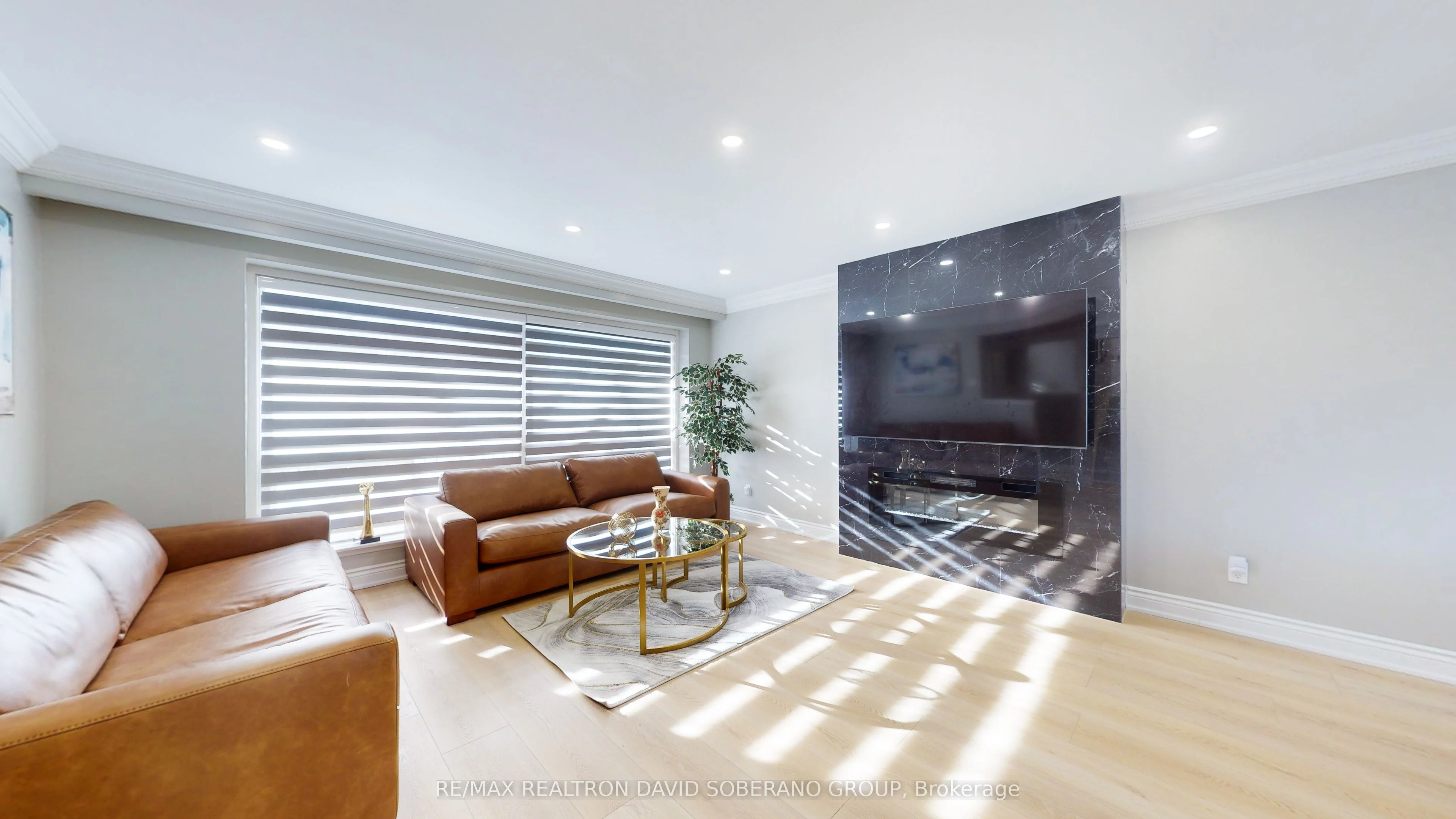 134 Hove Street, Toronto C06, On M3h 4z7