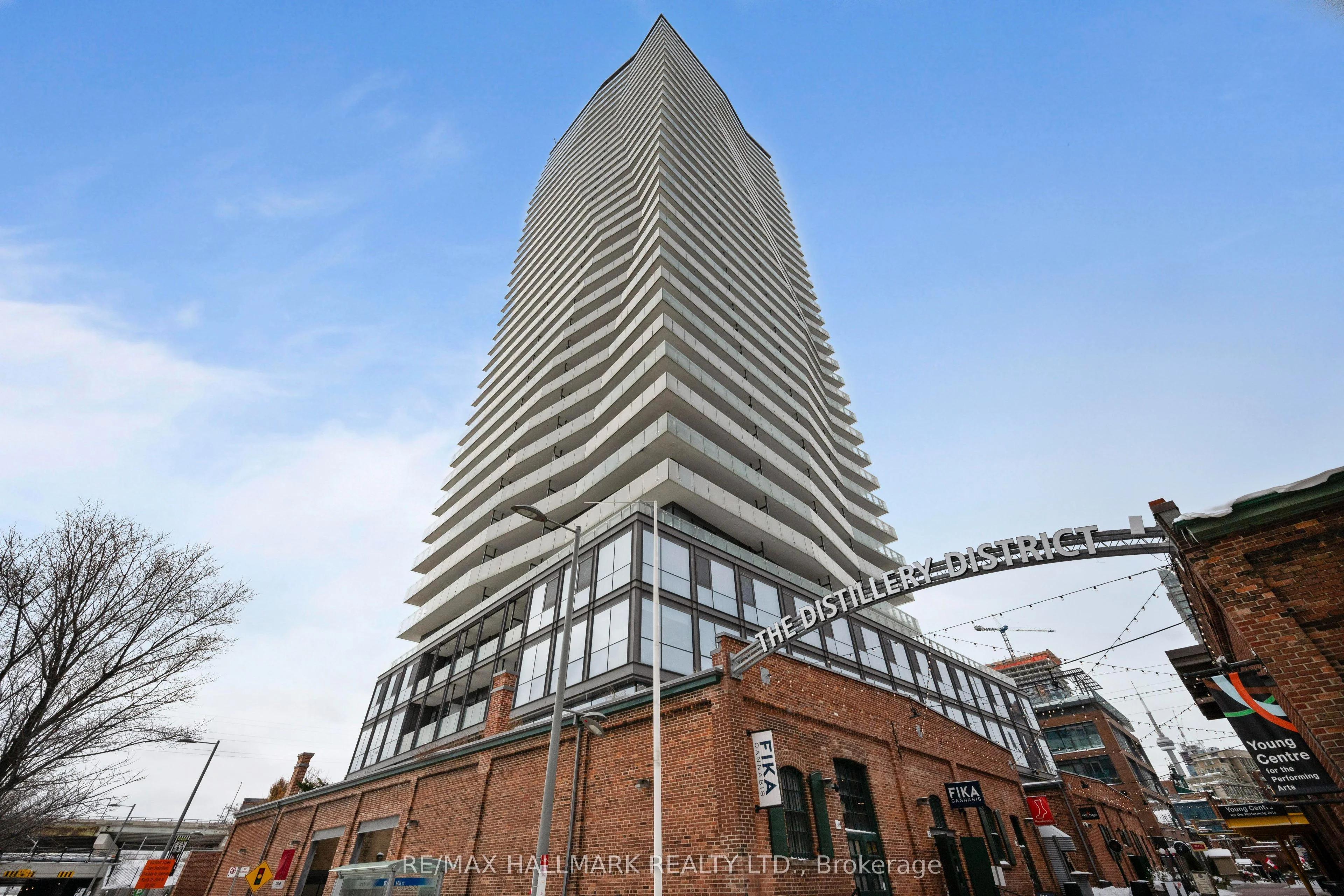 Condo Apartment in Toronto
