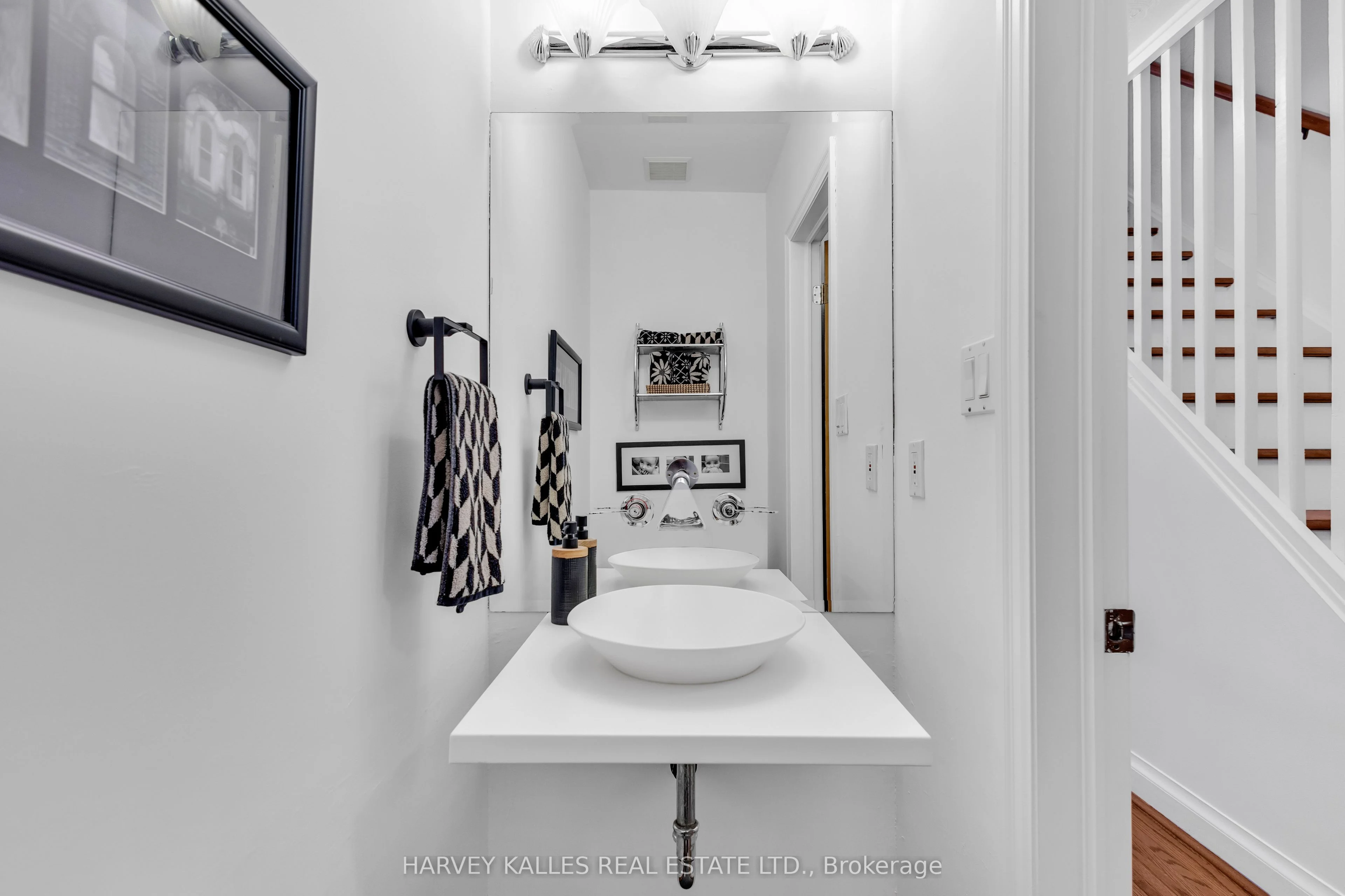 224 Poyntz Avenue, Toronto C07, ON M2N 1J7