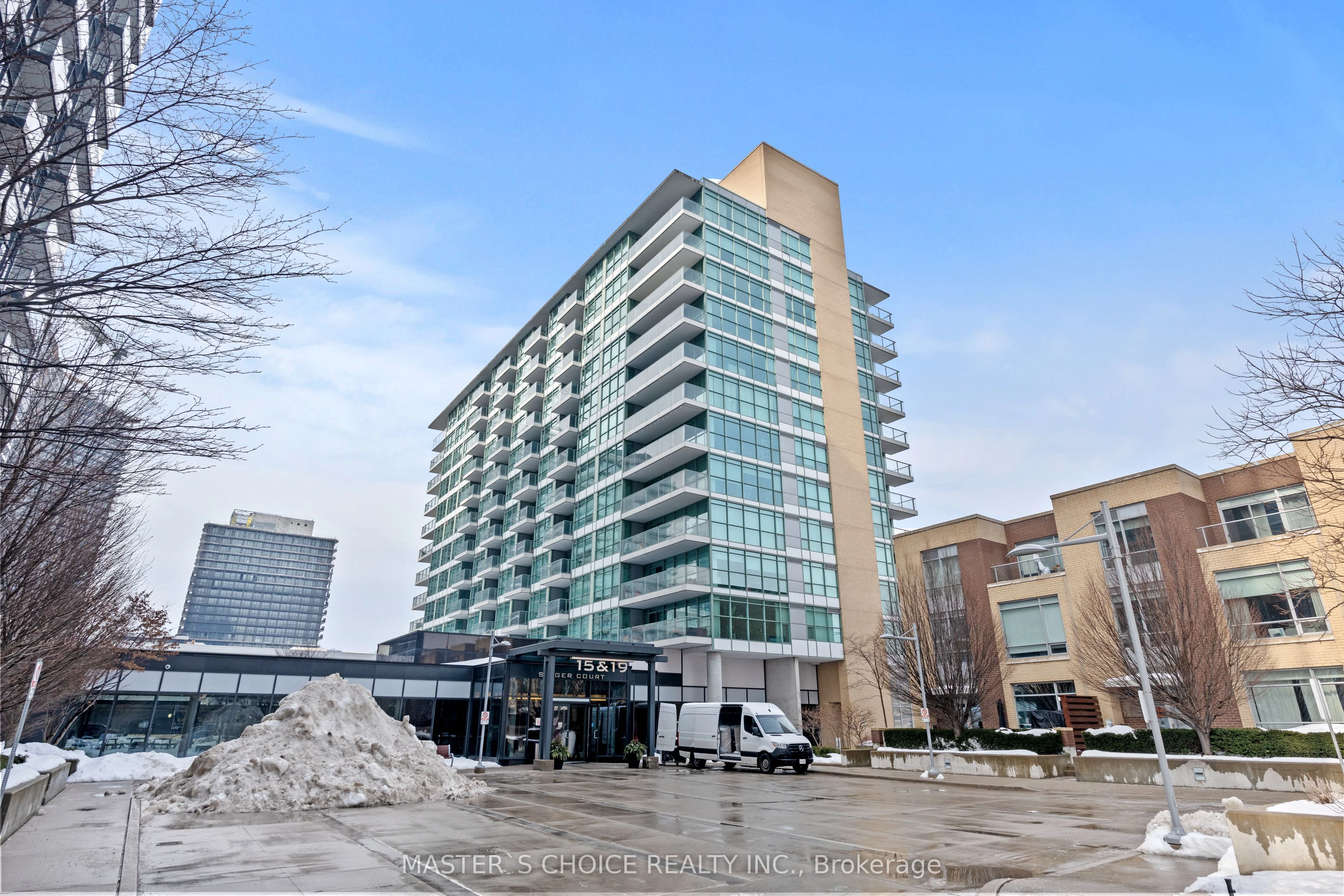15 Singer Court 912, Toronto C15, On M2k 0b1