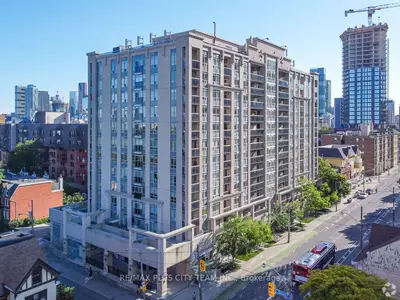 225 Wellesley Street E 907, Toronto C08, On M4x 1x8