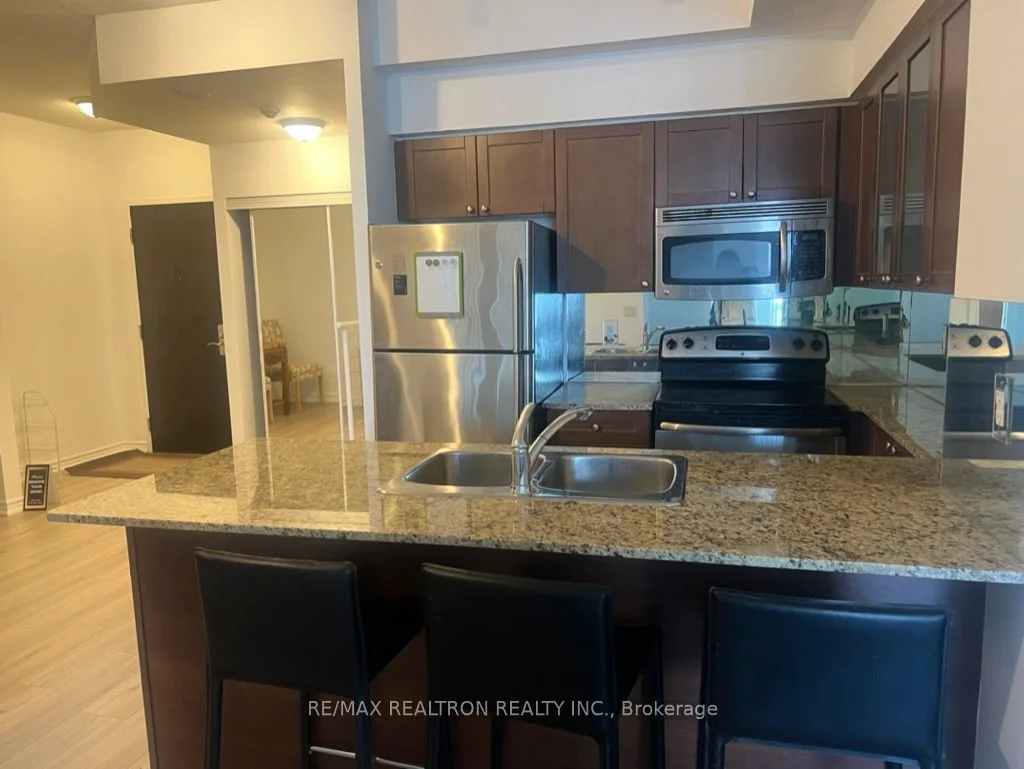 Condo Apartment in Toronto