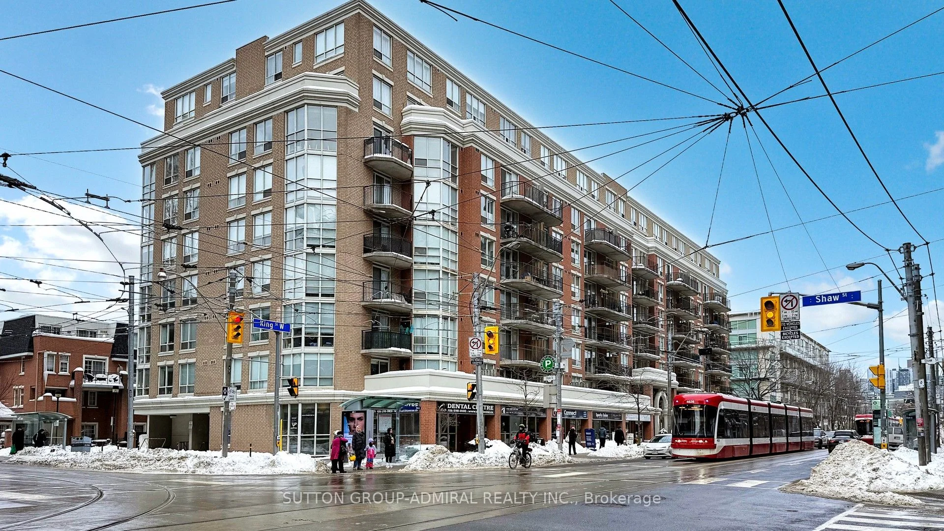 Condo Apartment in Toronto
