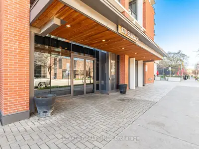 170 Sumach Street 721, Toronto C08, On M5a 0c3