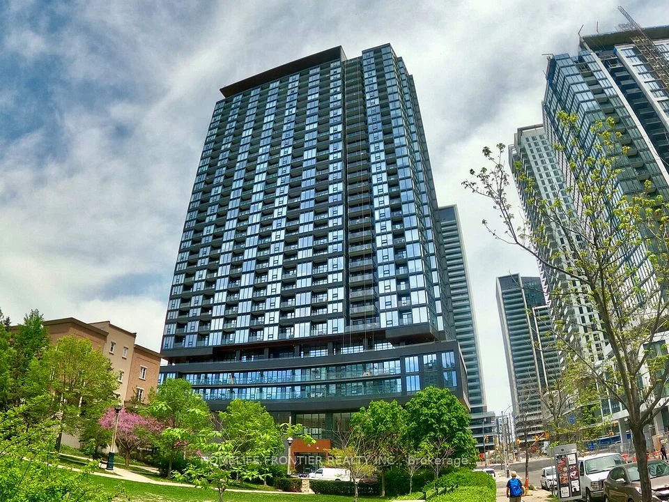 19 Western Battery Road 1803, Toronto C01, On M6k 0e3