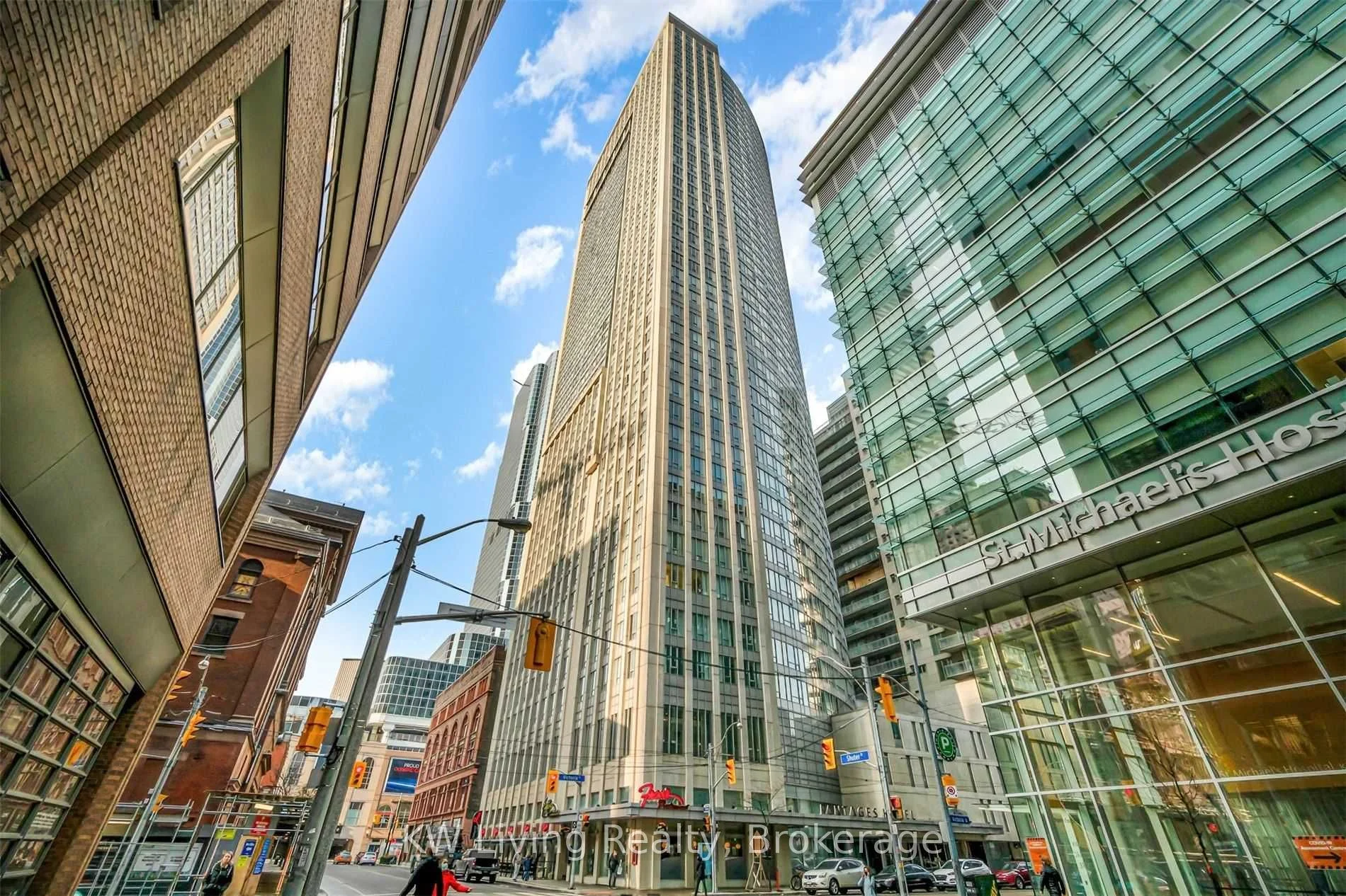 210 Victoria Street 2508, Toronto C08, On M5b 2r3