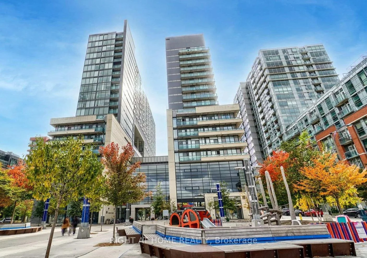 36 Lisgar Street 1617w, Toronto C01, On M6j 0c7