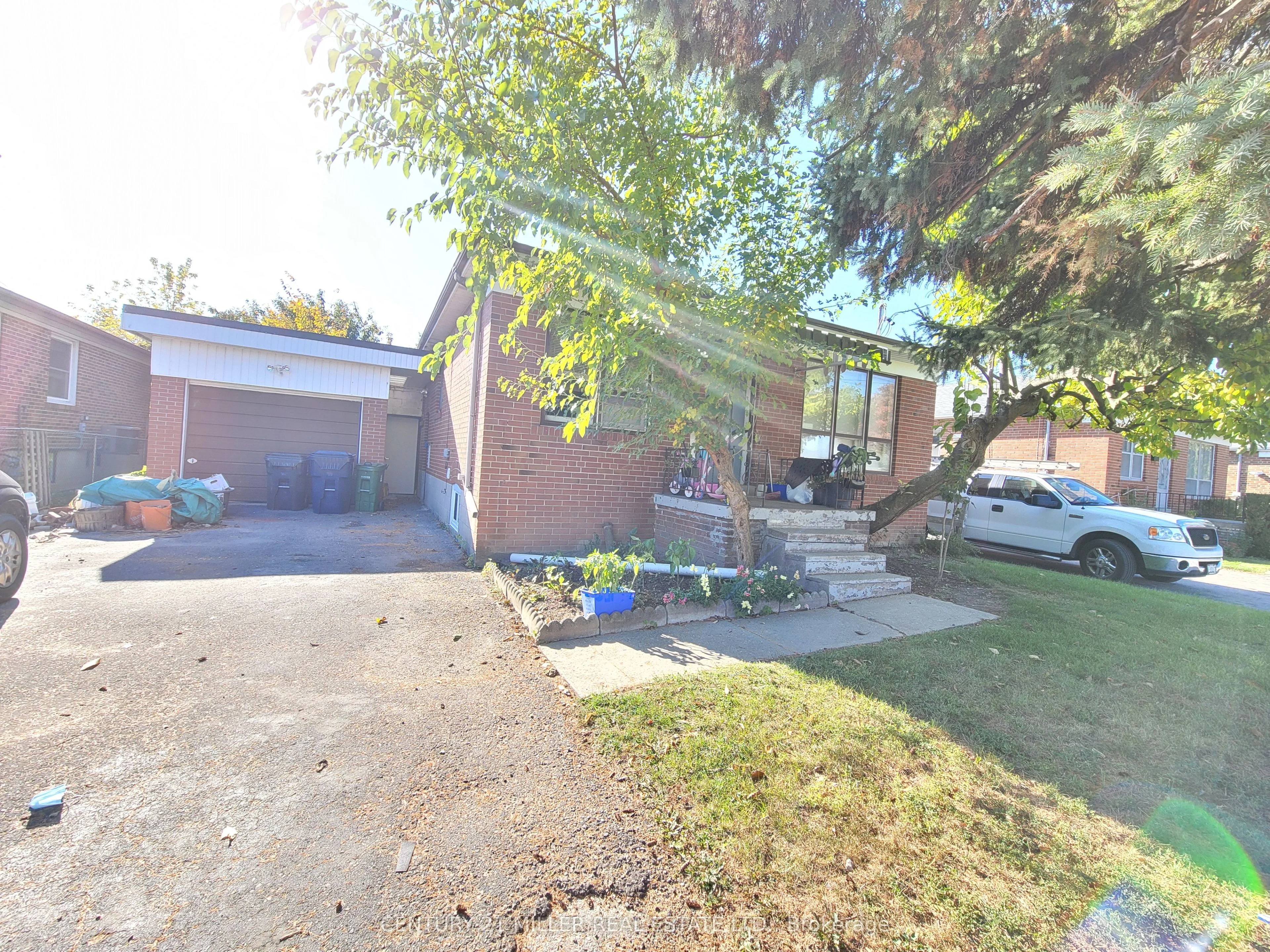Detached in Toronto